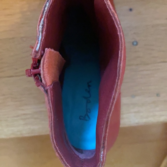 Boden red boots - Picture 6 of 6